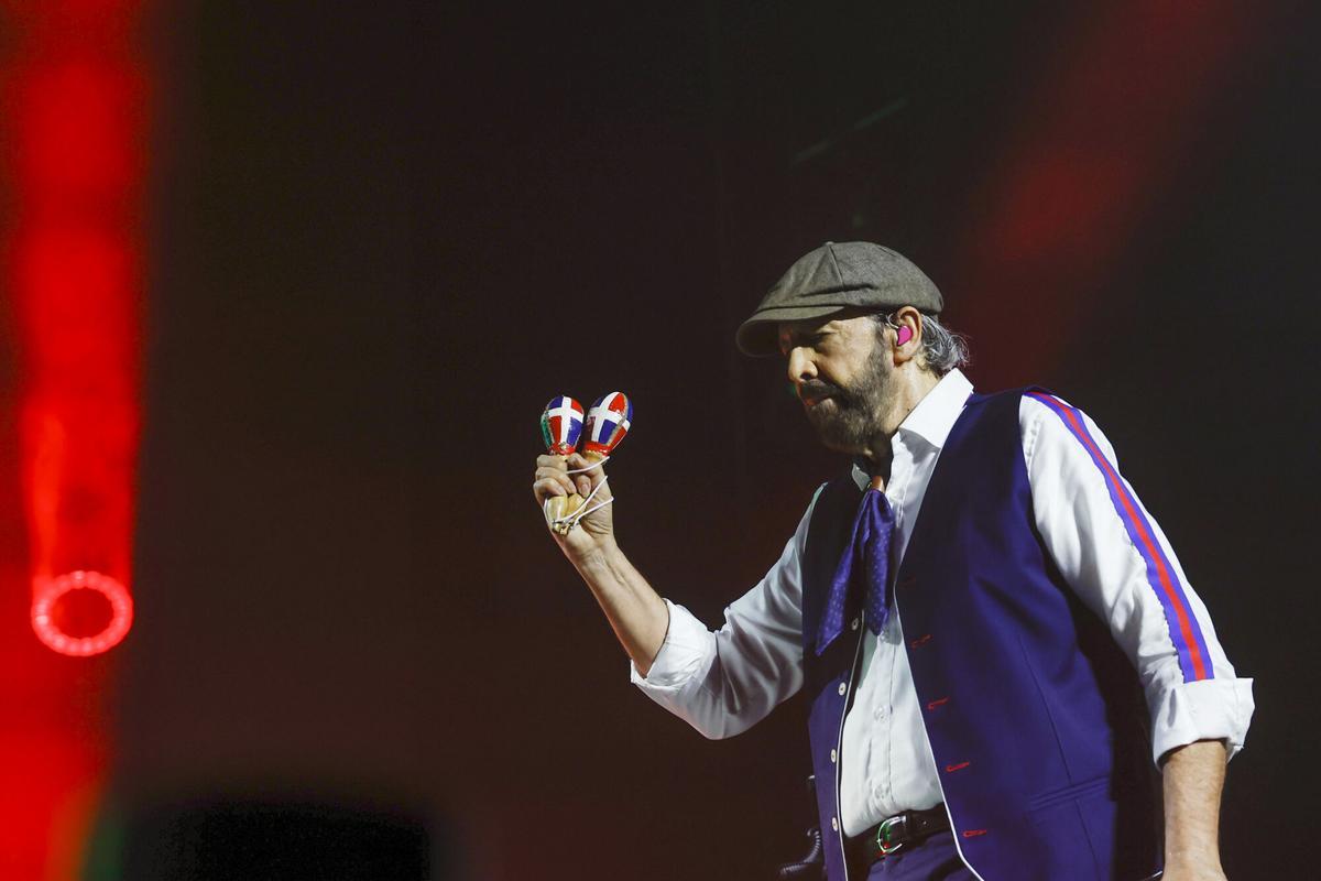 Un momento del concierto que el cantante y compositor dominicano Juan Luis Guerra en el Movistar Arena de Madrid.