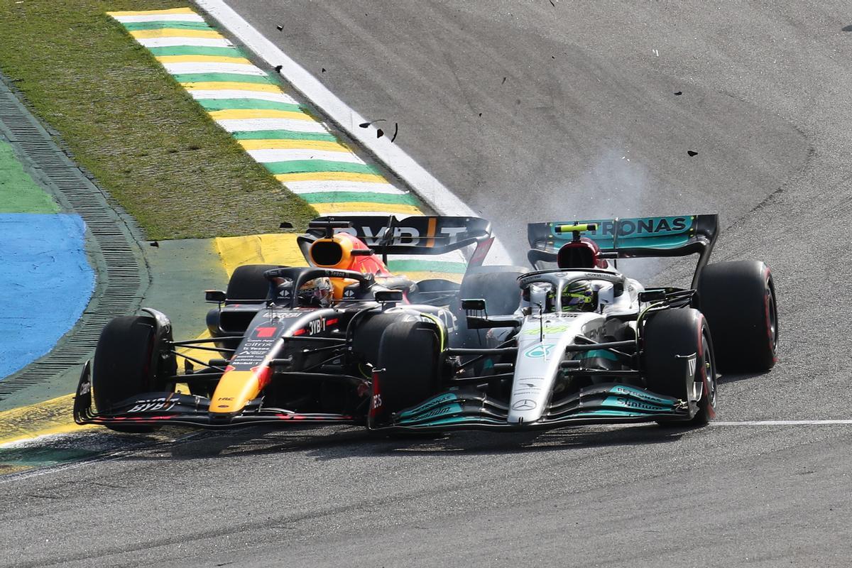 Accidente entre Max Verstappen y Lewis Hamilton en Interlagos