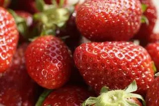 Desvelados los riesgos para la salud por no lavar la fruta y verdura