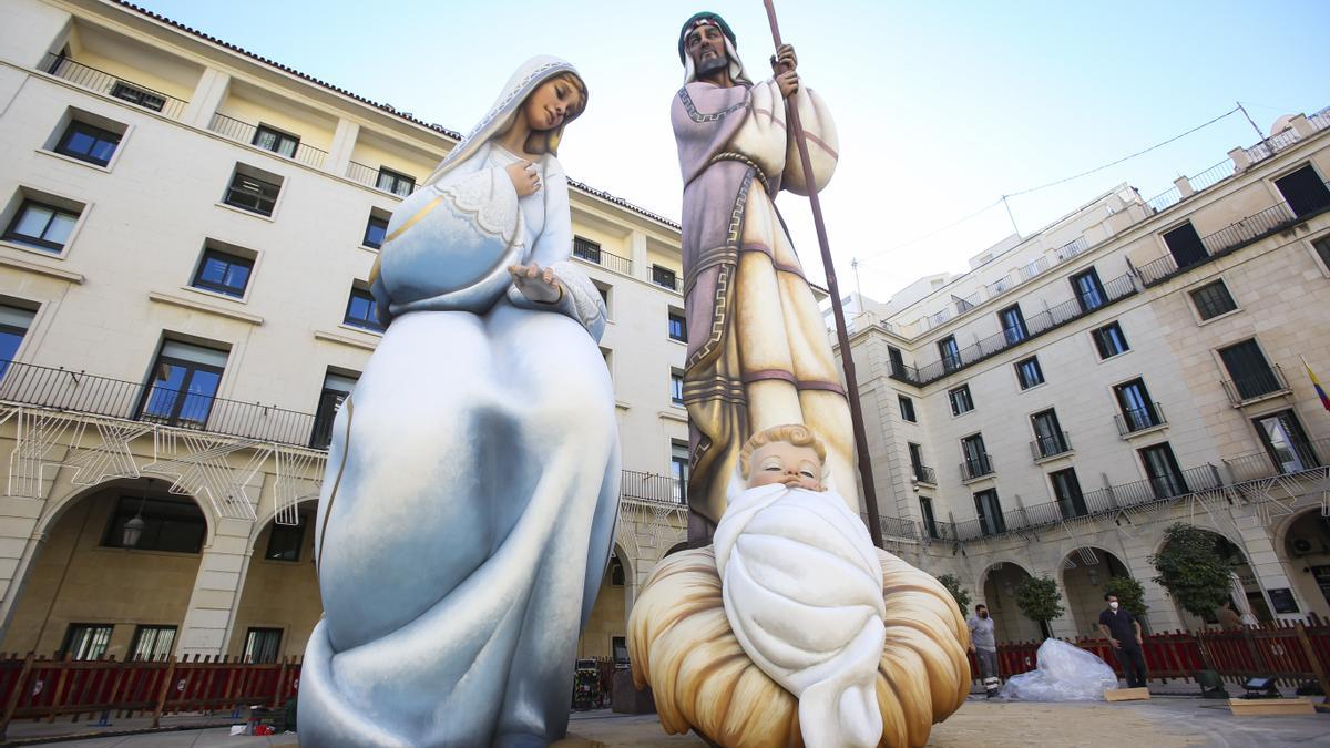 Así luce ya al completo el Belén gigante de Alicante