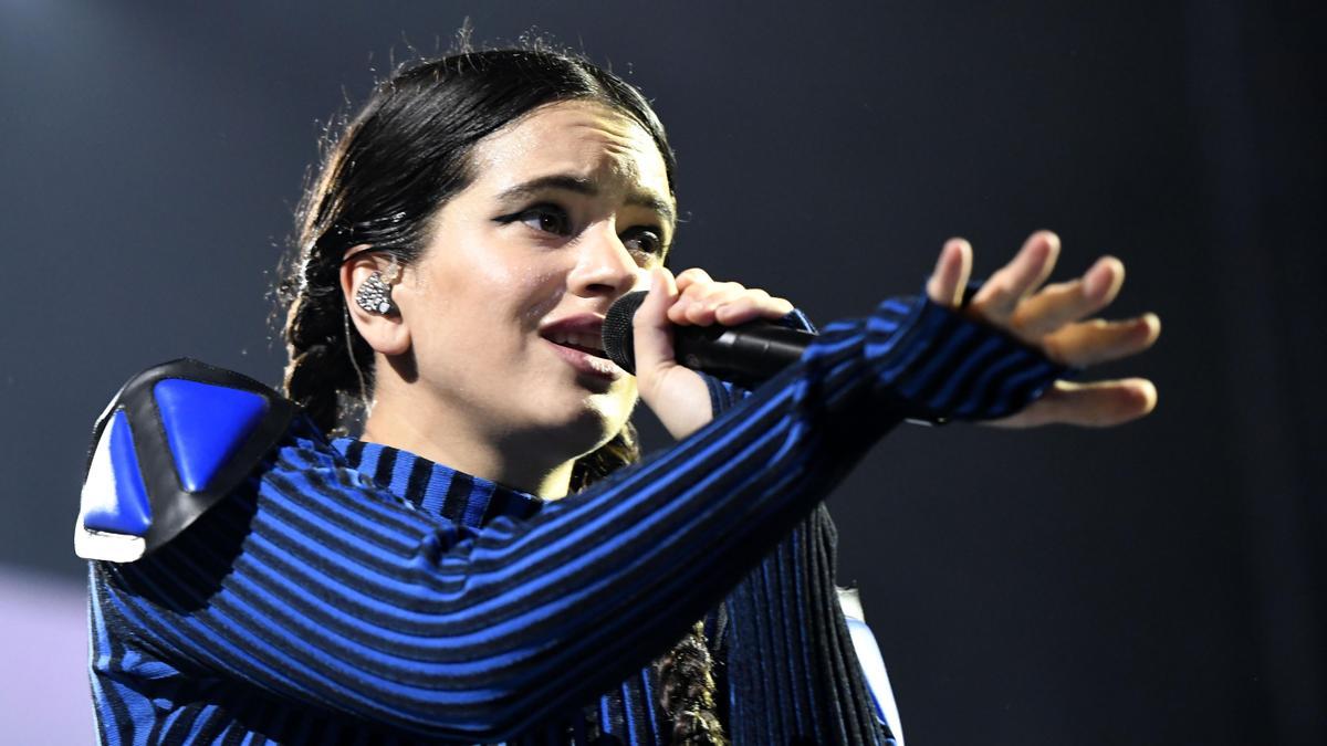 Rosalía, durante un concierto.