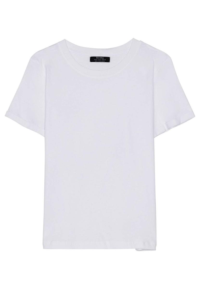 Camiseta básica en color blanco de Bershka