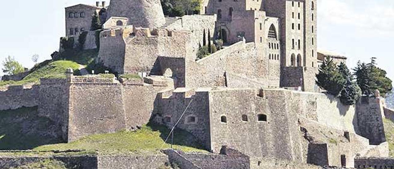 El Parador de Cardona está situado en un castillo del siglo IX.