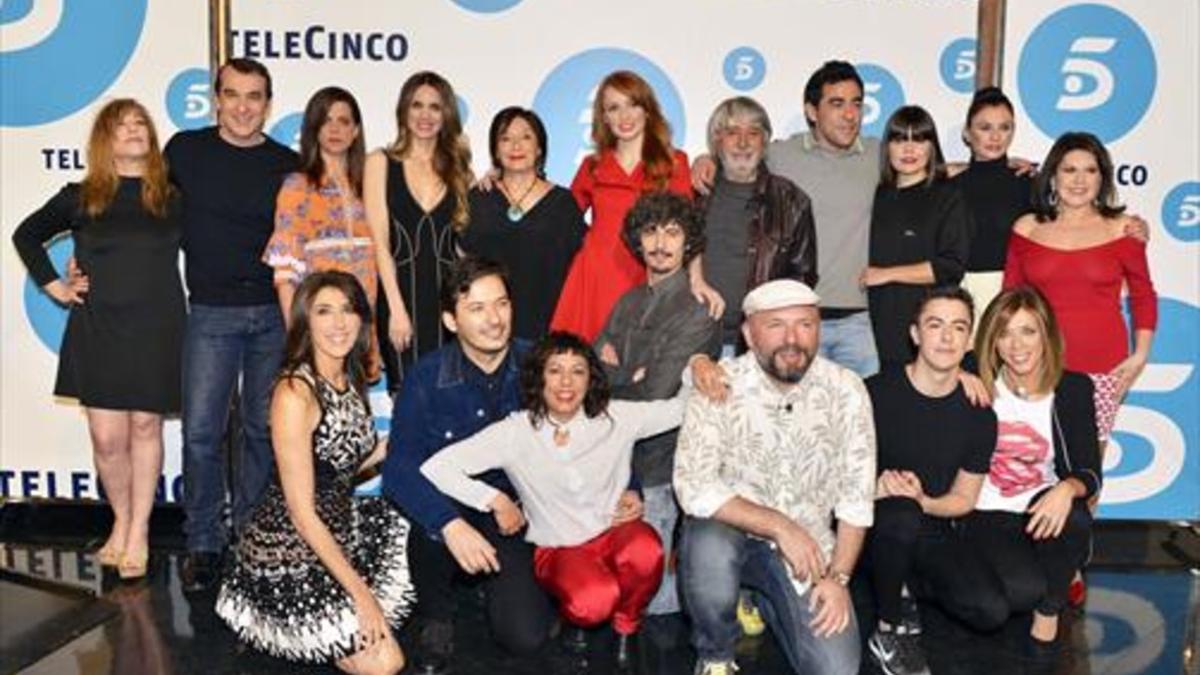 Foto de grupo de los actores de la serie 'La que se avecina'.