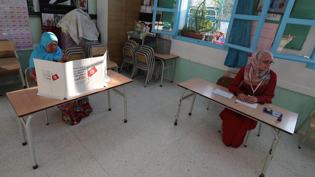 Túnez va a las urnas para votar su primer referéndum constitucional