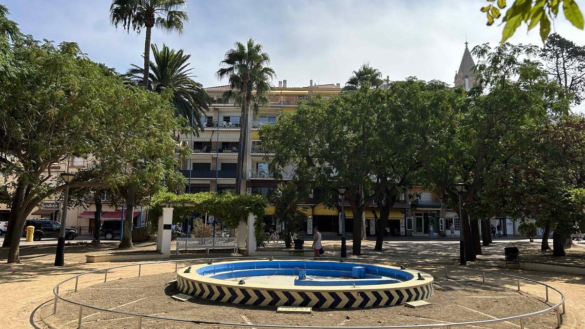 La sequera canvia l’aspecte del passeig de Palamós