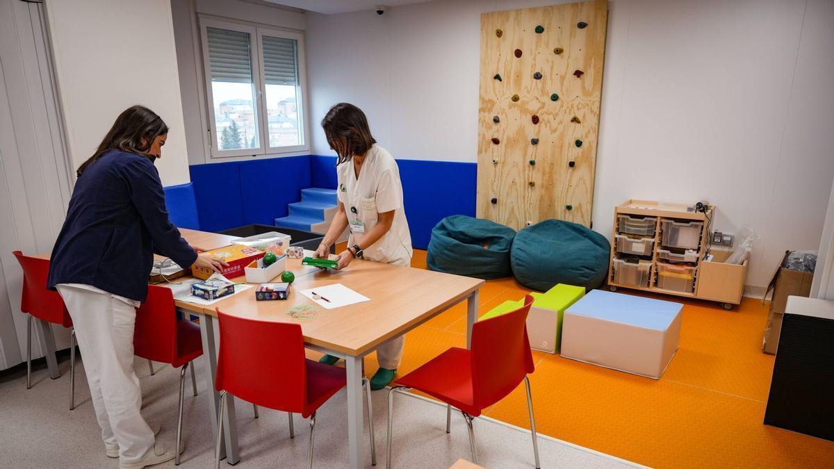 Las instalaciones del nuevo hospital de día de la Unidad de Psiquatría Infanto-Juvenil del Materno Infantil de Badajoz.