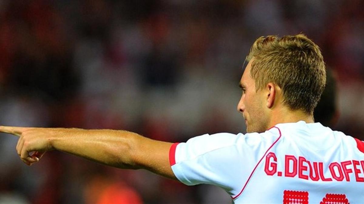 Deulofeu celebra su gol contra la Real Sociedad en el Sánchez Pizjuán.