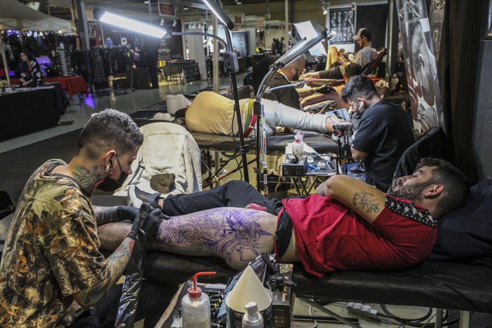 La pasión por la tinta llega a la Alicante Tattoo Convention en la IFA