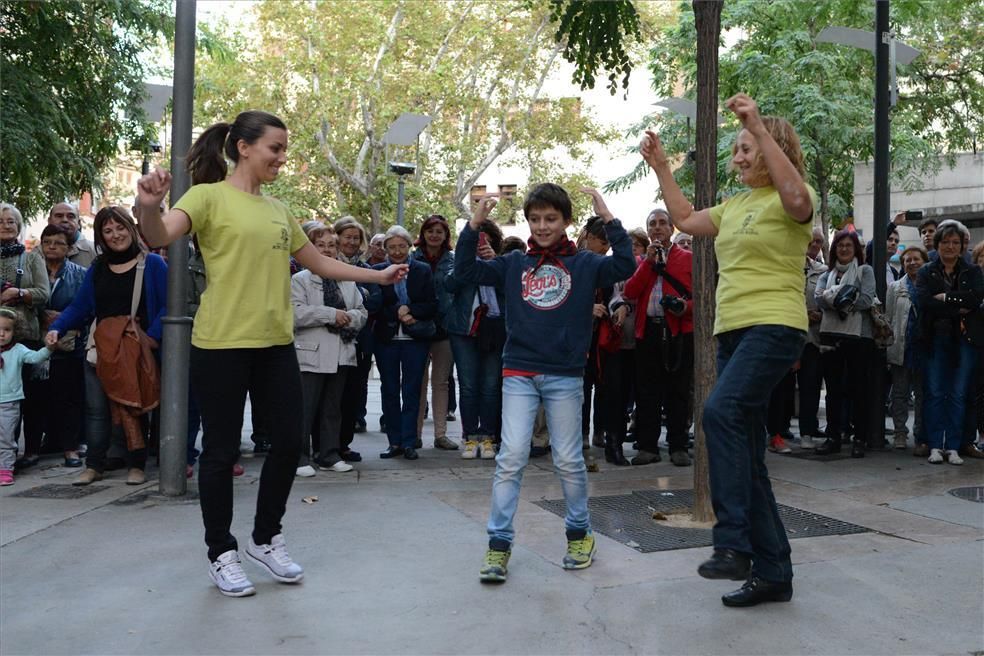 'Todos a bailar' en la plaza San Pedro Nolasco