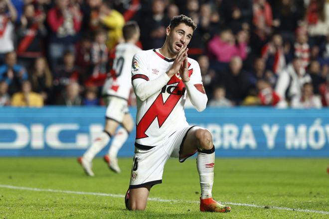 Santi Comesaña (Rayo Vallecano)