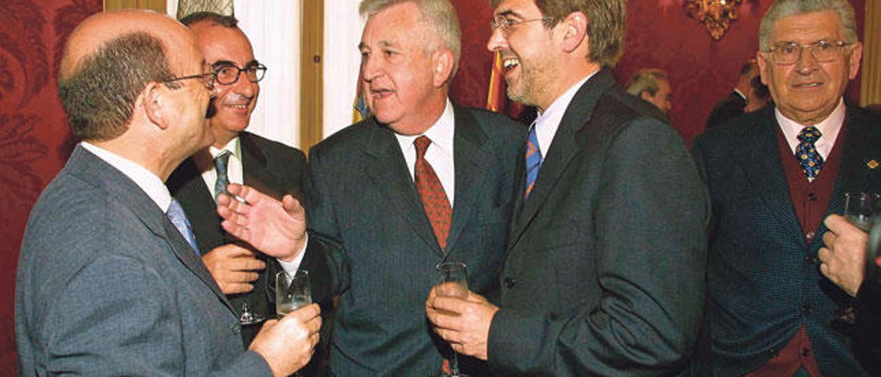 Joan Huguet, junto a Cañellas, Antich y Soler, en Medallas d´Or anteriores.