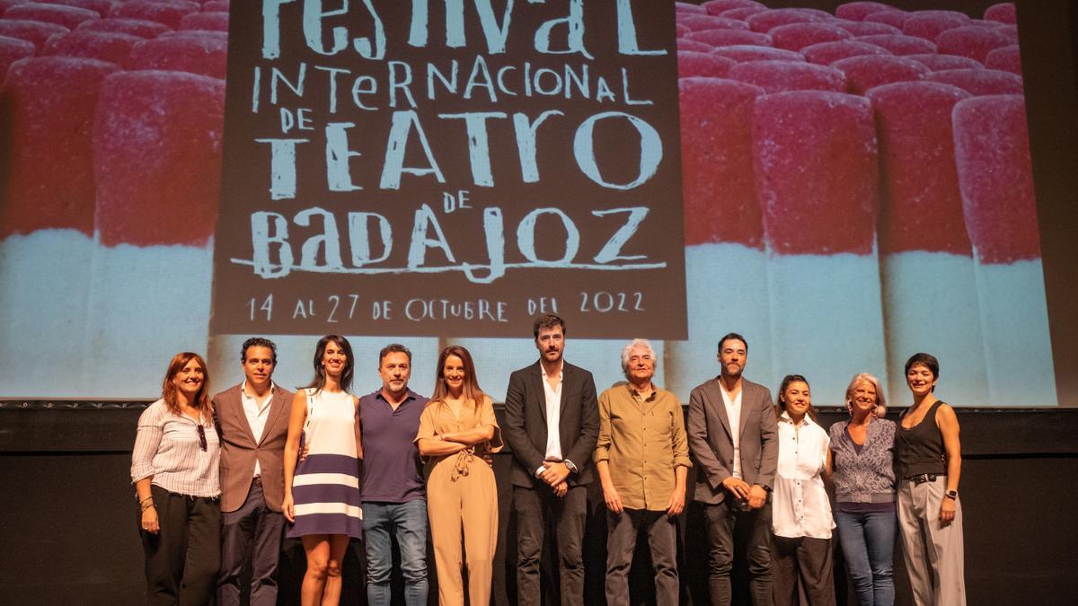 Presentación de la 45 edición del Festival Internacional de Teatro de Badajoz, este martes en el López de Ayala.