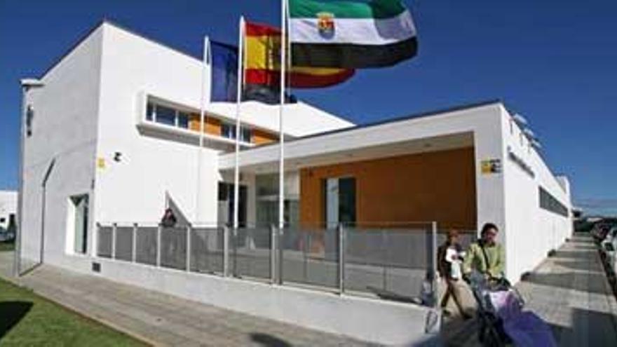 El nuevo centro de salud de Gévora abre con casi dos años de retraso