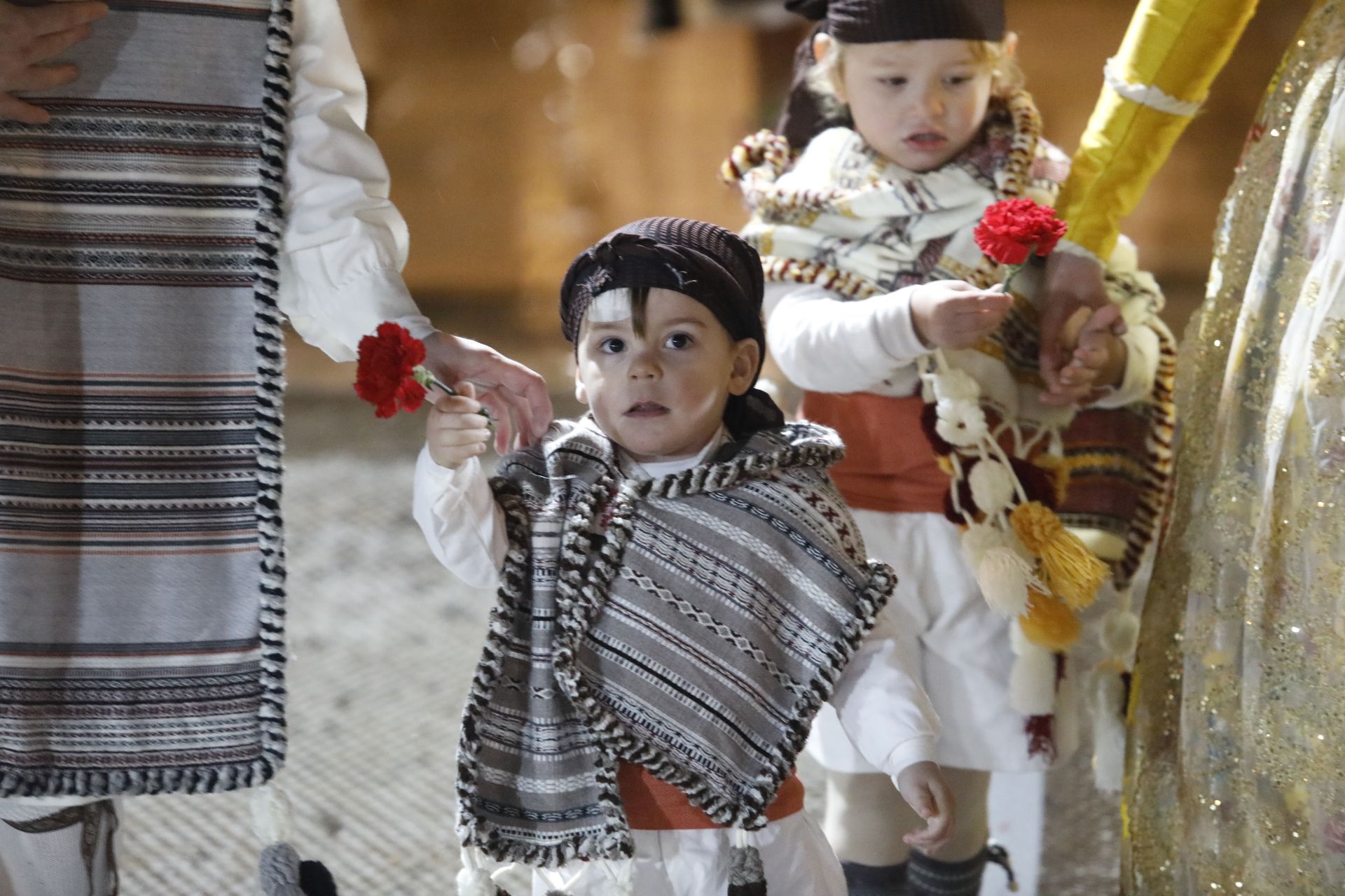 Búscate en el primer día de ofrenda por la calle Quart (entre las 20:00 a las 21:00 horas)