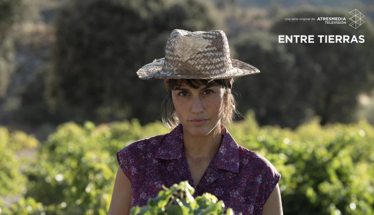 Megan Montaner en 'Entre tierras', la nueva serie de Atresmedia