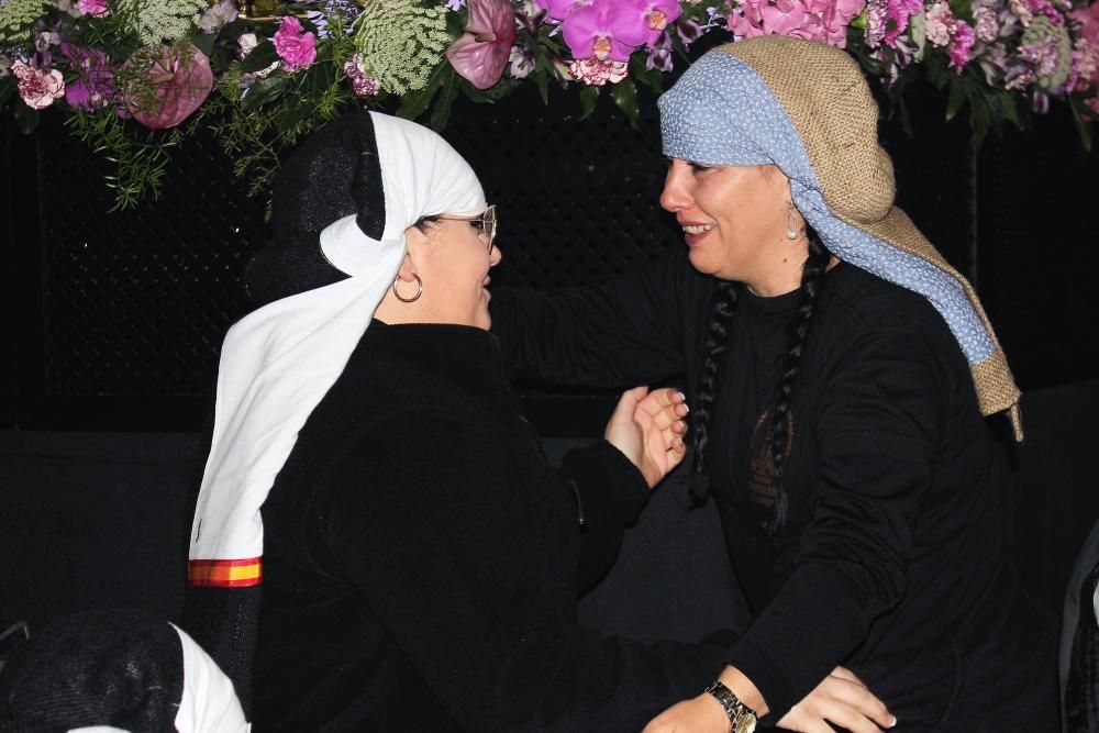 Procesión de la Dolorosa del Cabanyal con los Granaders de la Verge