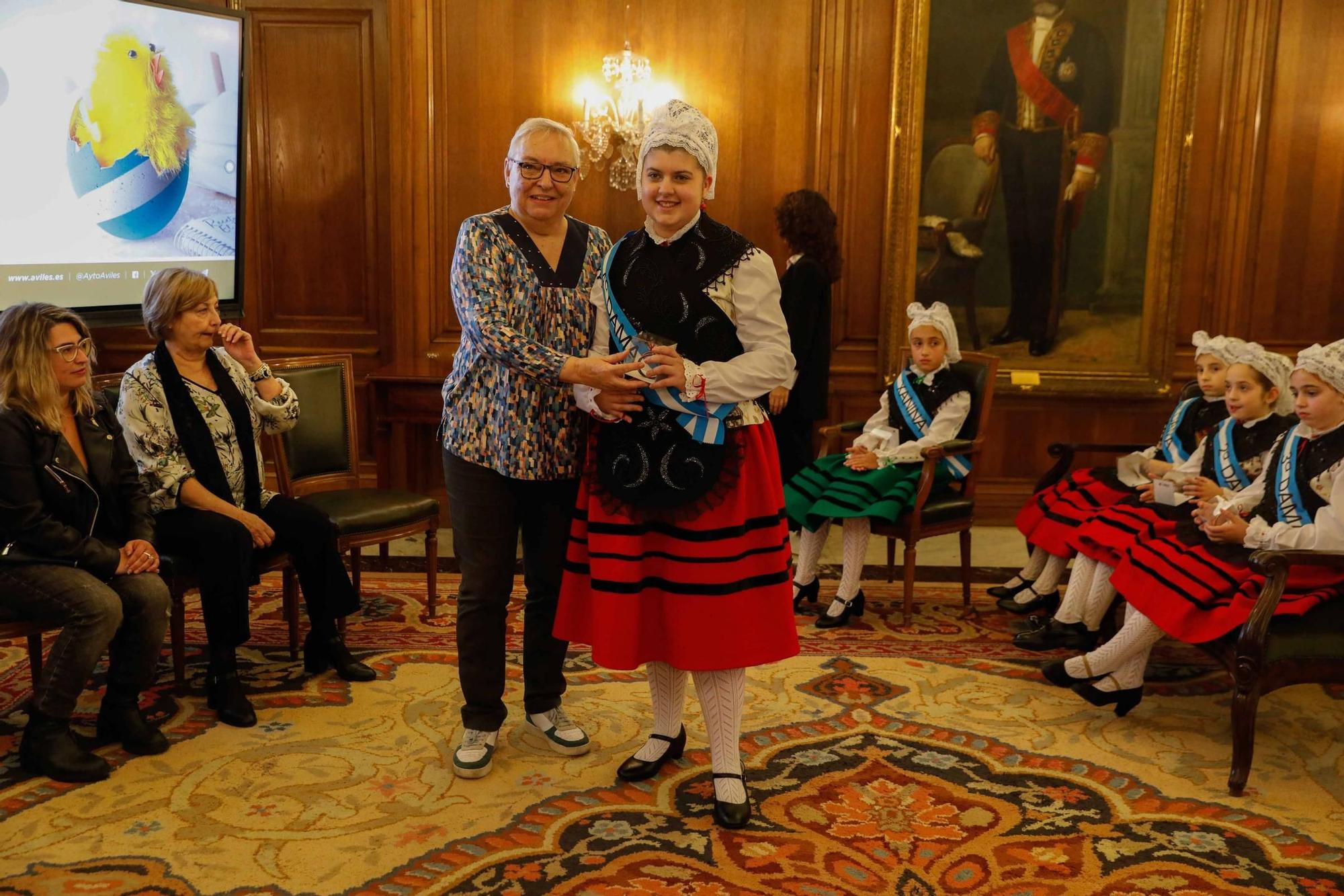 Las fiestas del Bollo ya tienen Xana y Xanina con sus damas de honor