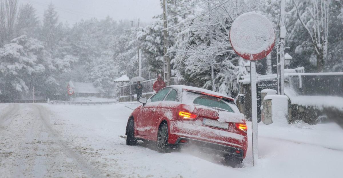 La nieve cayó este miércoles de manera abundante en Madrid.