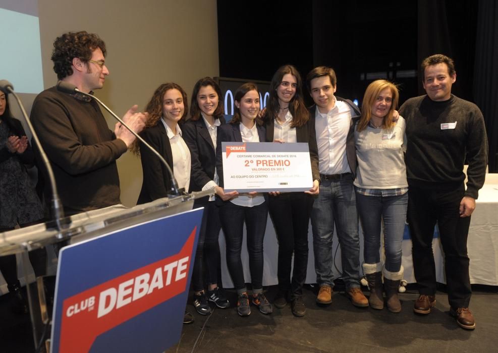 Colegios de A Coruña ganadores del ciclo de debate
