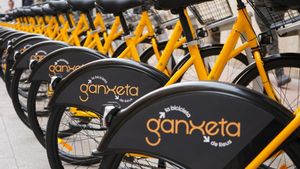 Lla Ganxeta, el servicio público de bicicleta de Reus, cumple un año con descuentos para usuarios.