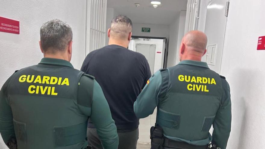 La Guardia Civil ha detenido a los dos hombres
