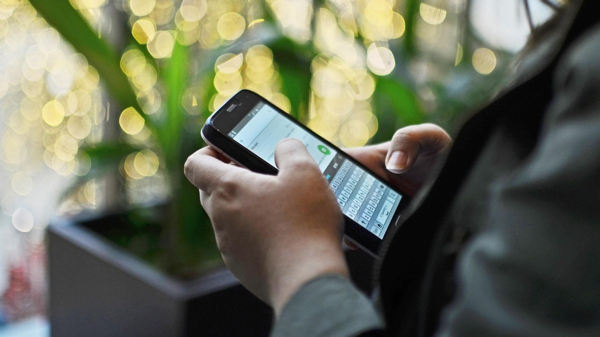 Aquestes són les noves reaccions a missatges que WhatsApp està a punt de treure Aquestes són les noves reaccions a missatges que WhatsApp està a punt de treure