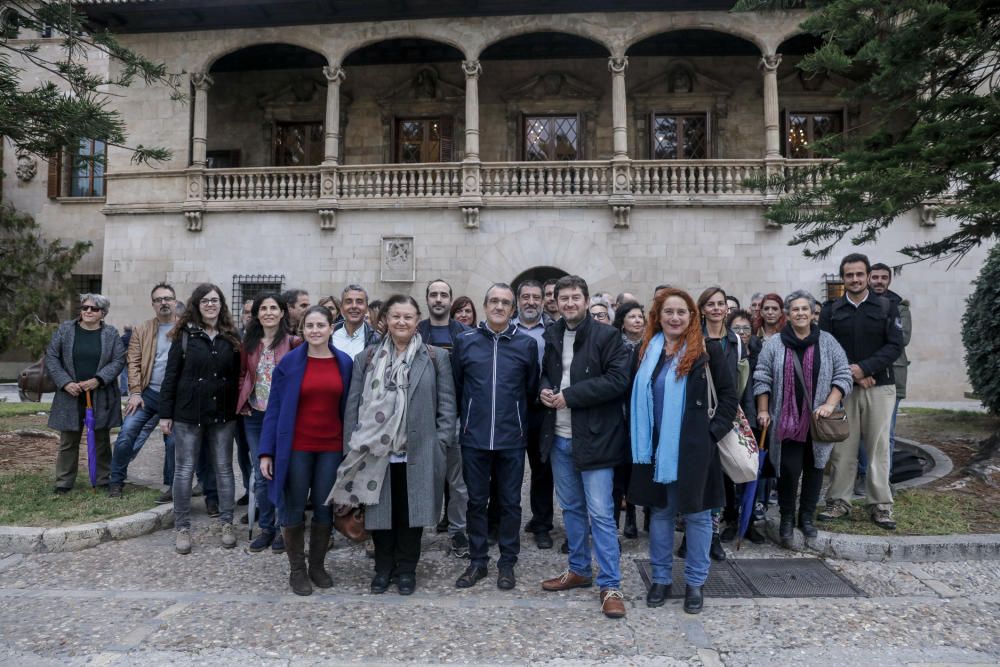 ‘Amb Totes Podem' presenta su candidatura a las primarias