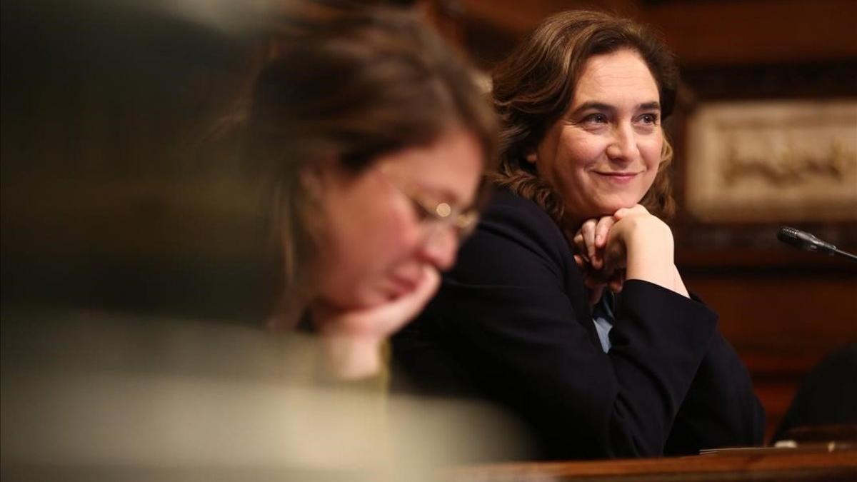 Ada Colau, en el pleno del Ayuntamiento, tras la aprobación de los presupuestos