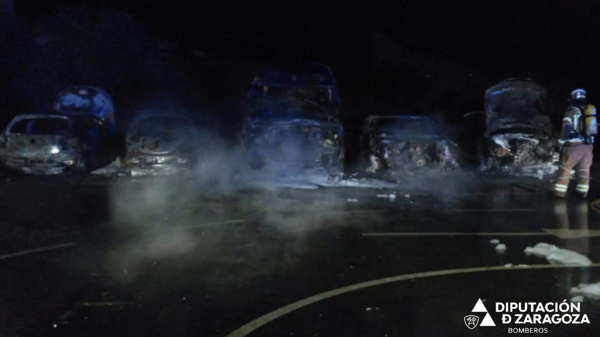 Los bomberos de la DPZ en La Muela