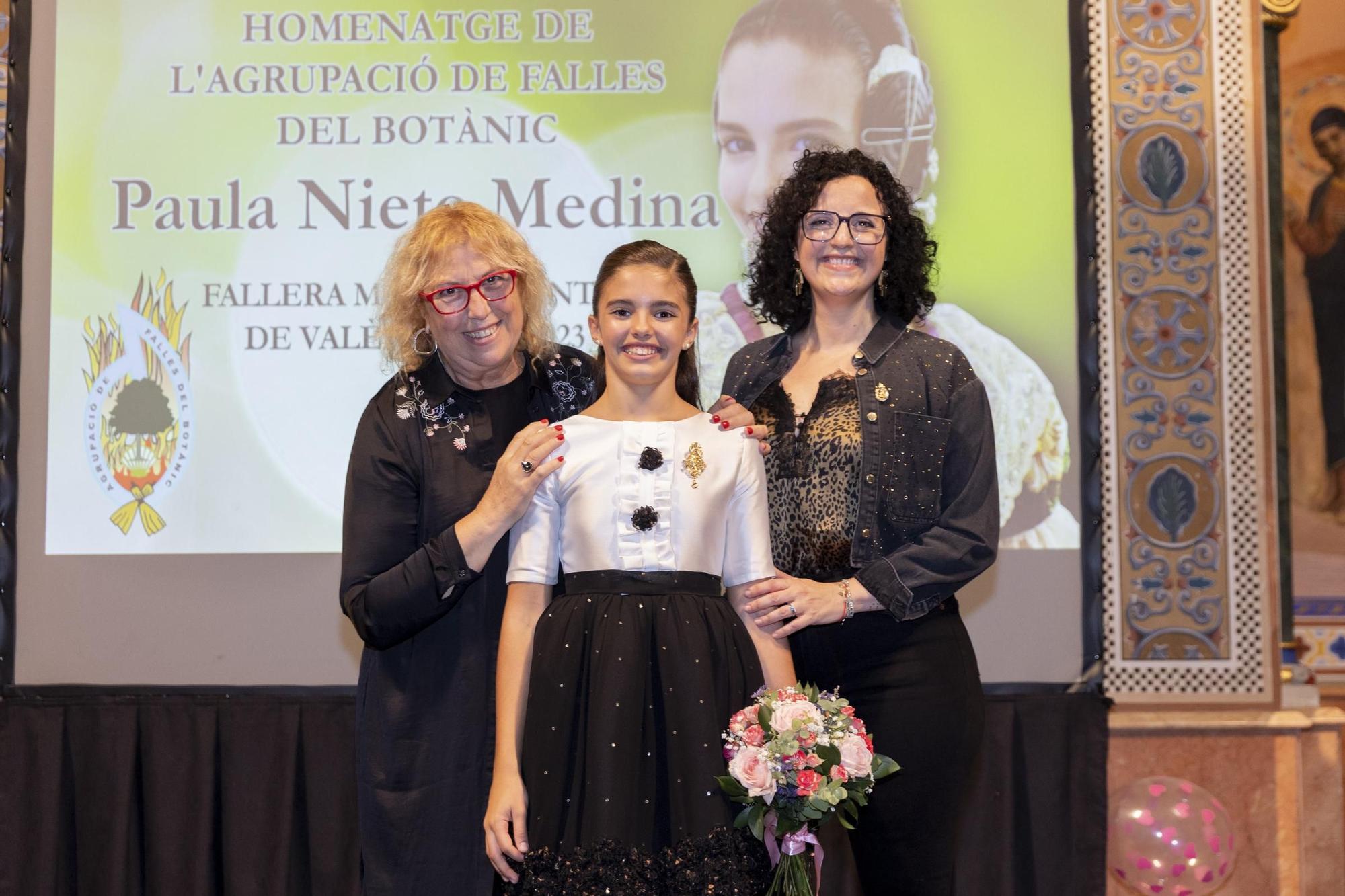 La fiesta más feliz de Paula Nieto en la Agrupación del Botànic