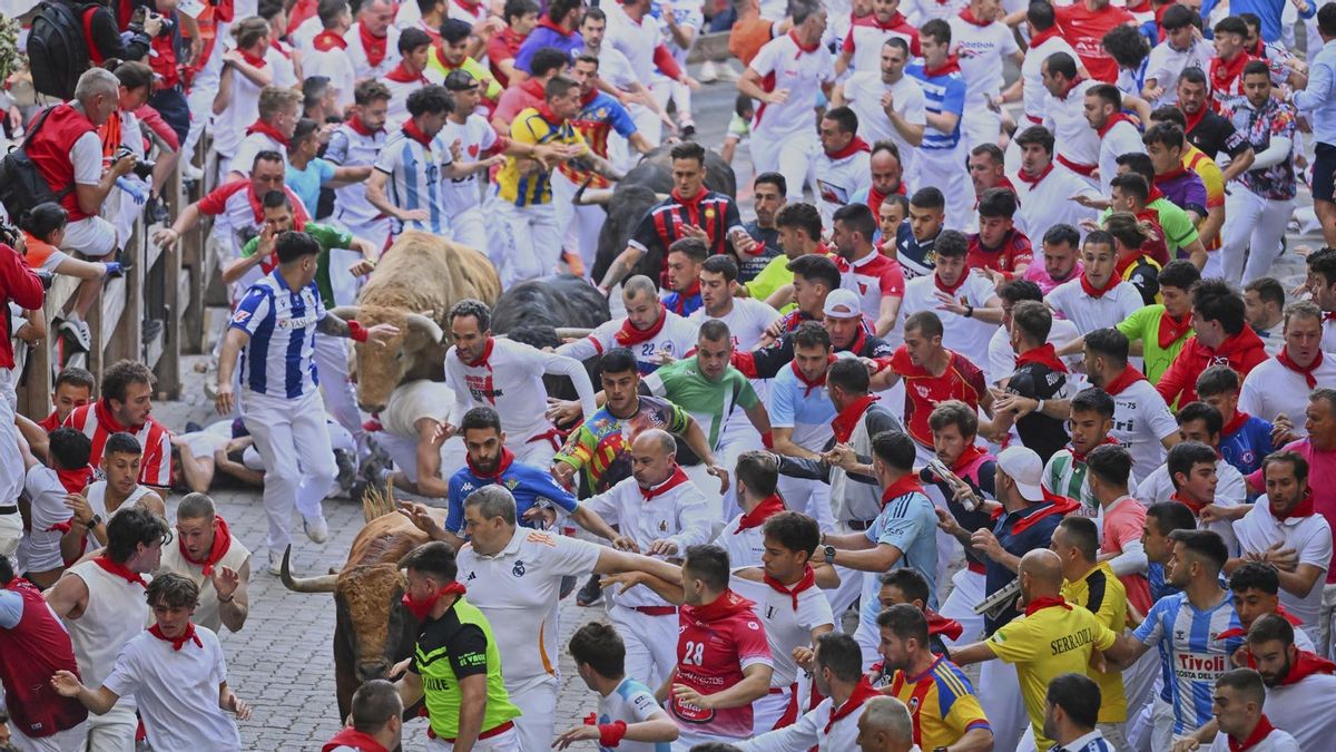 Quinto encierro de San Fermín con toros de Jandilla