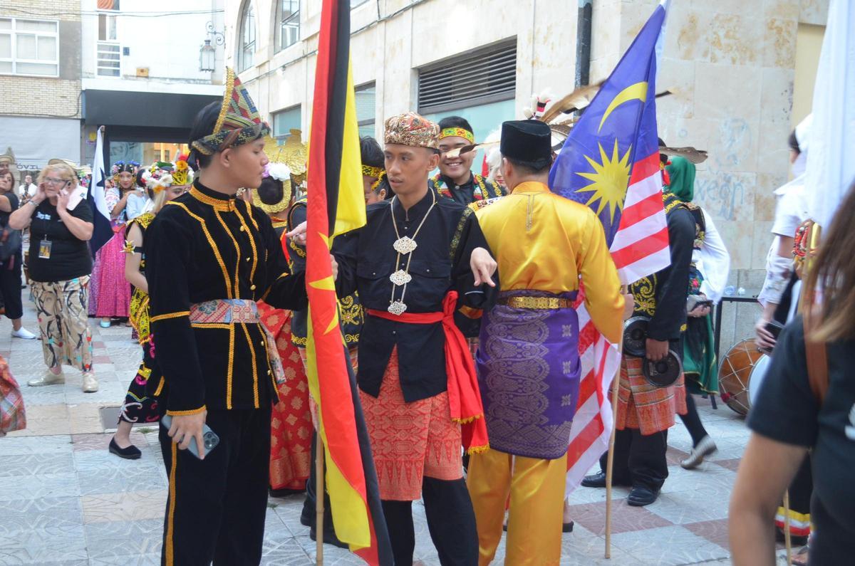 El Festival Internacional de Folklore en Benavente, en imágenes