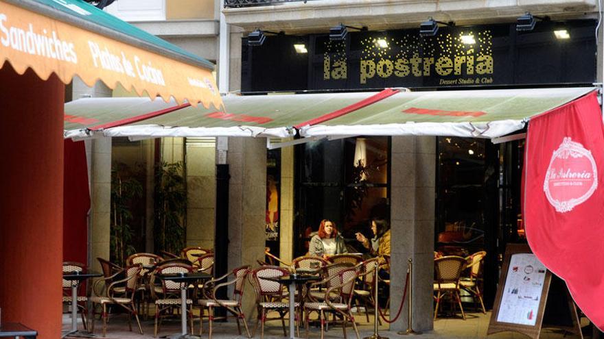 Cafetería &#039;La Postrería&#039; en A Coruña.