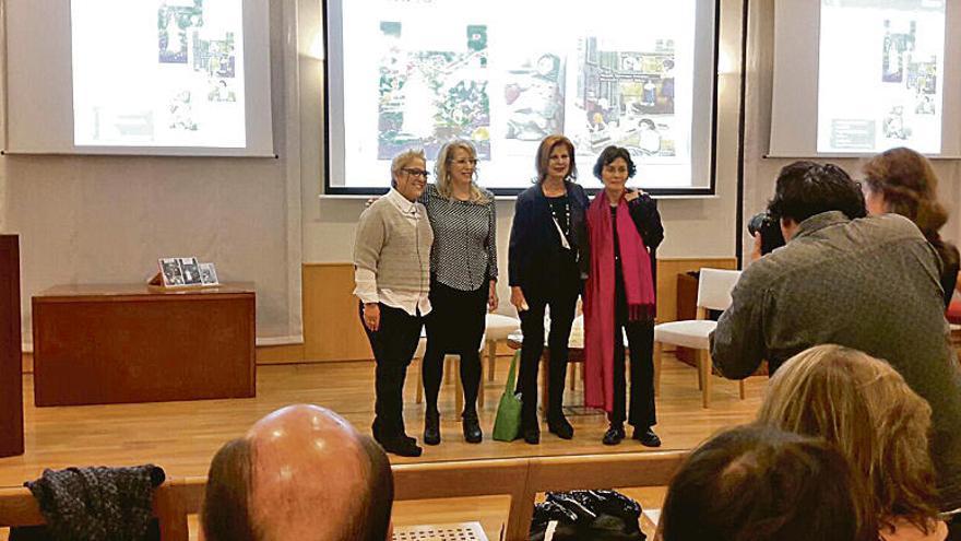 Por la izquierda, Mayda Bustamante (editora), Mercedes Gómez Blesa, Carmen Alborch y Marifé Santiago, en la Residencia de Estudiantes de Madrid.