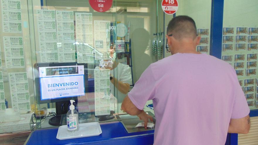 Veinte vecinos de Jumilla se reparten más de 20.000 euros con la Lotería Nacional