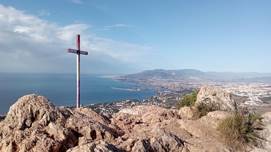 El Monte San Antón y la cima de las sorpresas