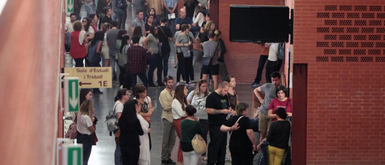 Aspirantes a una de las oposiciones celebradas por la Generalitat.