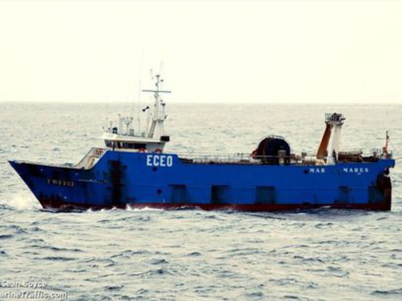 La flota pierde seis buques en solo 30 días tras el veto de Bruselas a la  pesca de fondo - Faro de Vigo
