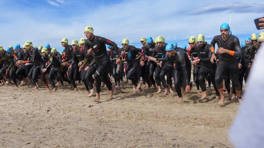 El Triatlón de Canet d'En Berenguer, en imágenes.
