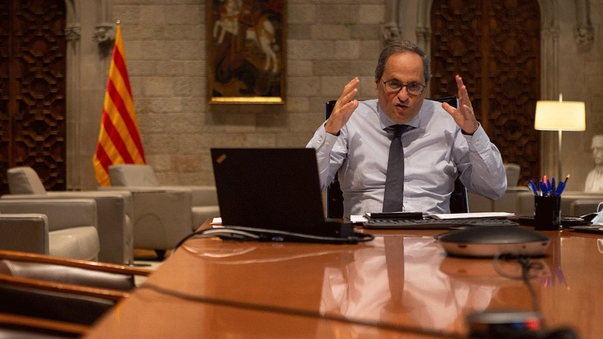 El presidente de la Generalitat, Quim Torra, durante una reunión telemática para tratar el inicio del curso escolar, este lunes 8 de septiembre