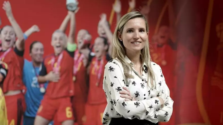 Entrevista a Reyes Bellver, directora de fútbol femenino de la RFEF