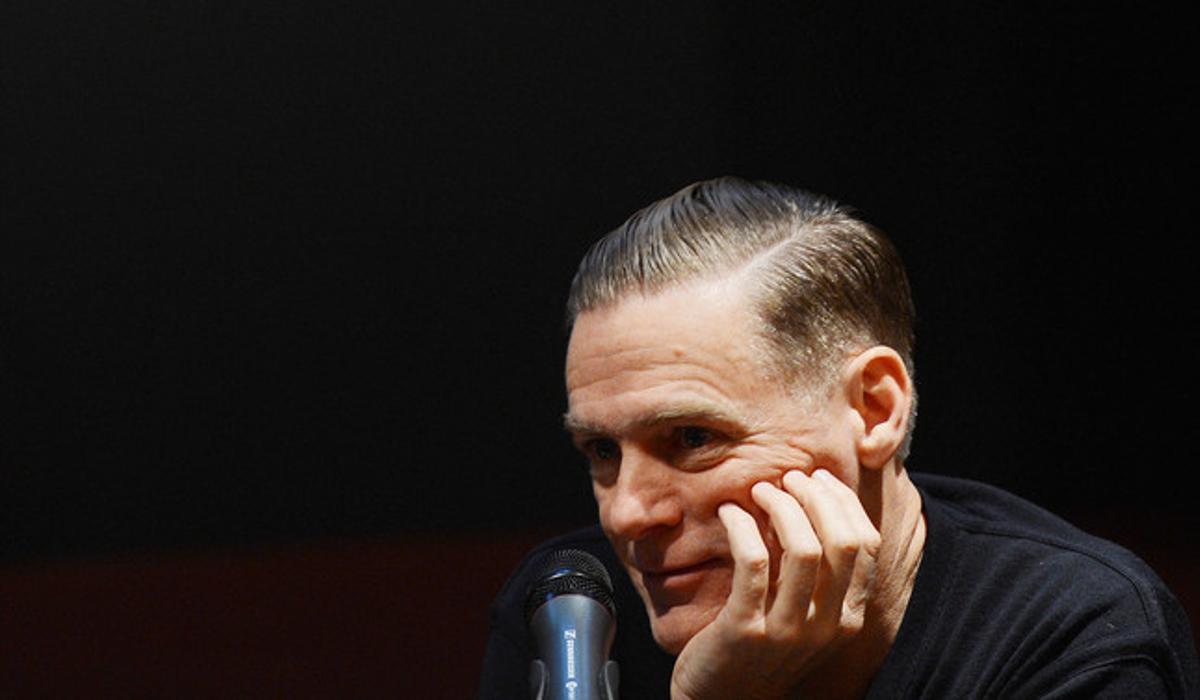 El cantant canadenc Bryan Adams, en una conferència de premsa a Alemanya, el febrer passat. El cantant canadenc Bryan Adams, en una conferència de premsa a Alemanya, el febrer passat.