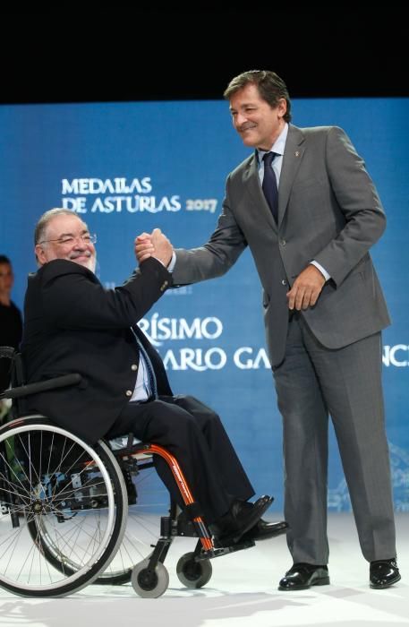 Acto de entrega de las medallas de Asturias