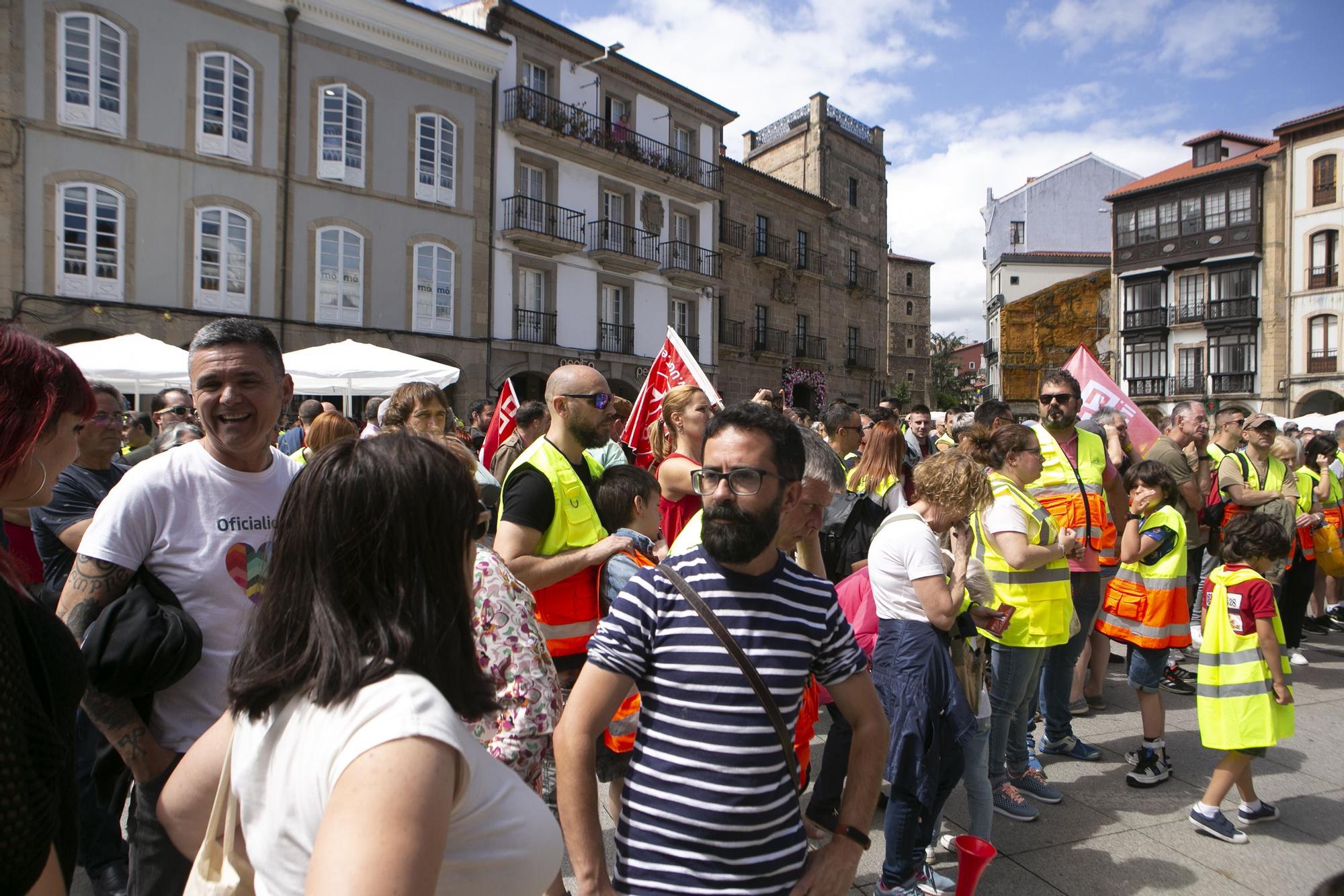 Los trabajadores de Saint-Gobain salen a la calle para frenar los despidos en Avilés