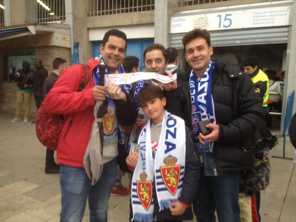 La aficiones del Real Zaragoza y de la SD Huesca volcadas con sus equipos