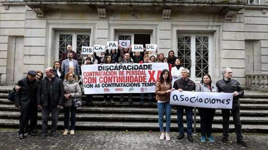 La última concentración ante Política Social en Pontevedra. // G.S.