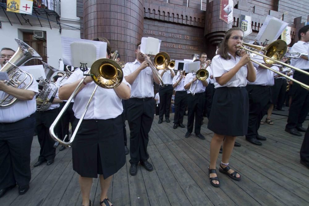 Entrada de Bandes de les festes de Moros i Cristians d'Ontinyent 2019