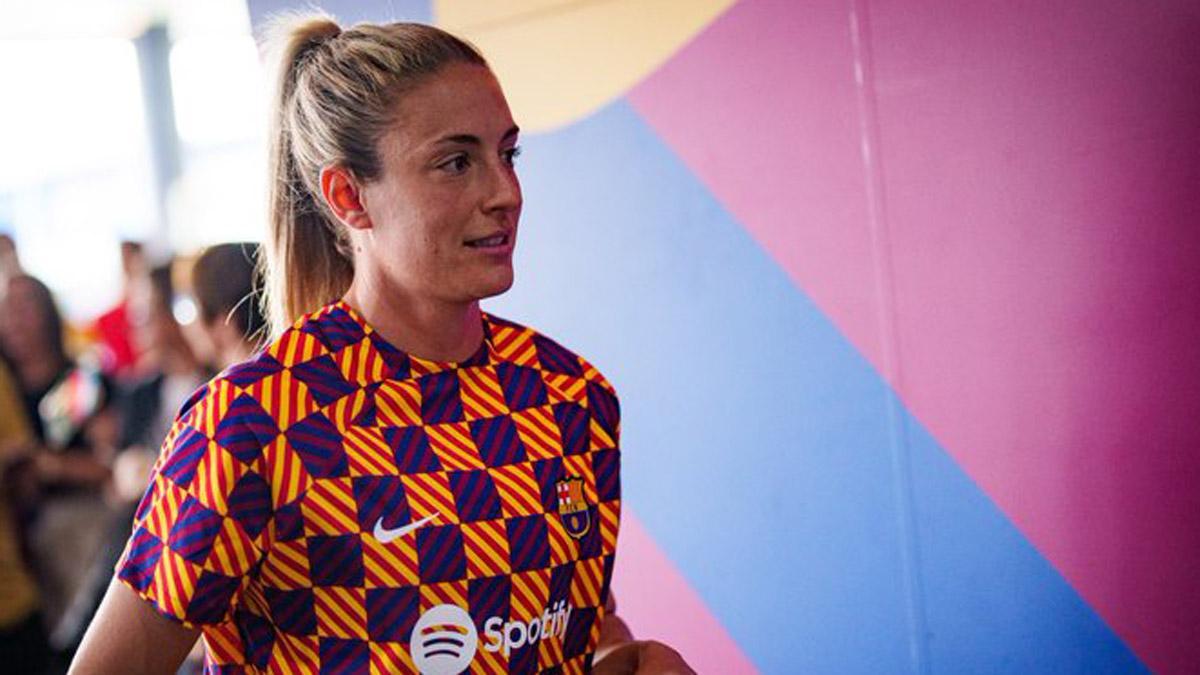 Alexia Putellas se ha vuelto a vestir de corto después de su lesión en julio de 2022