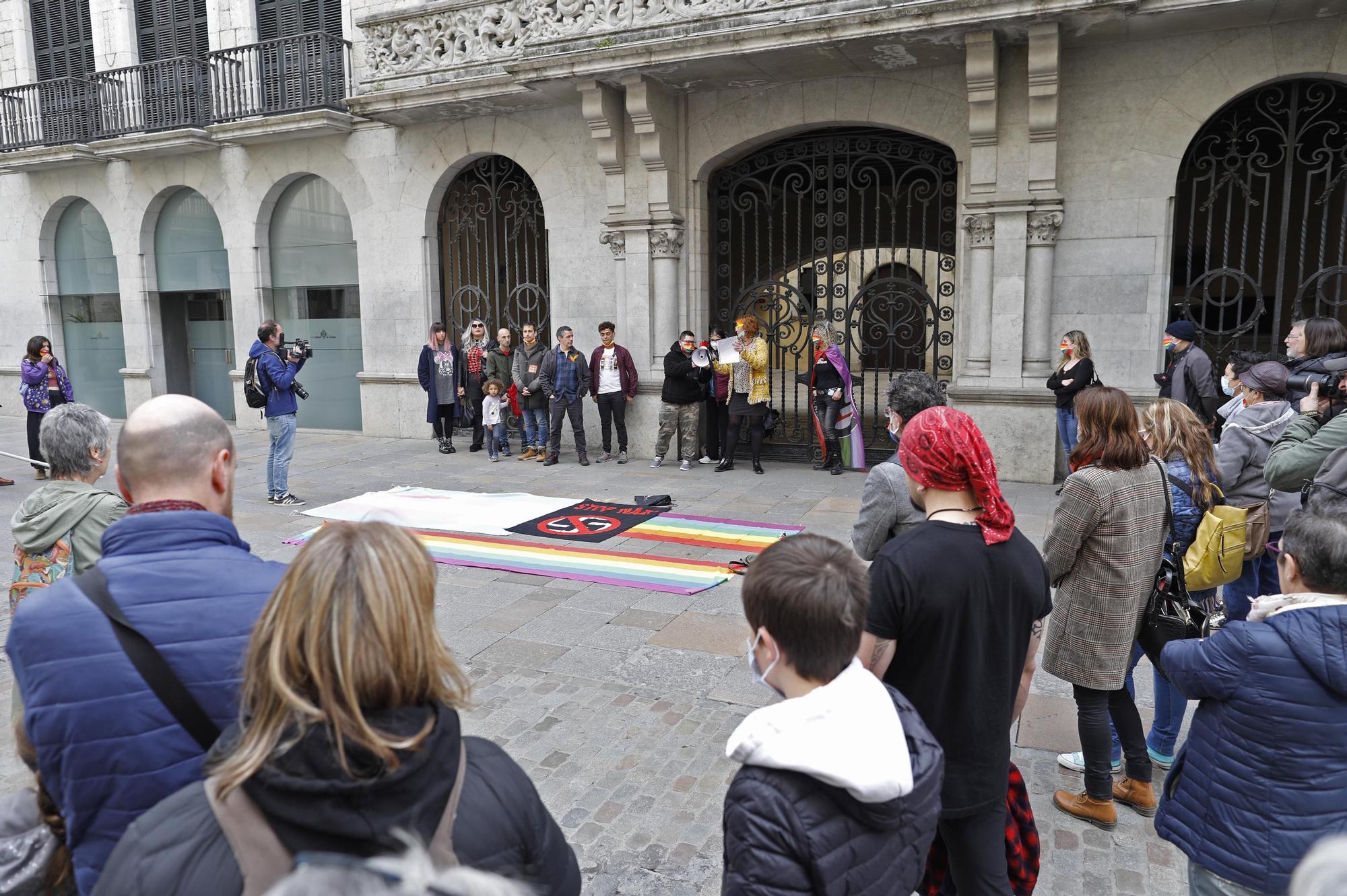 Els Mossos investiguen una agressió homòfoba a un jove a l'estació de trens de Girona